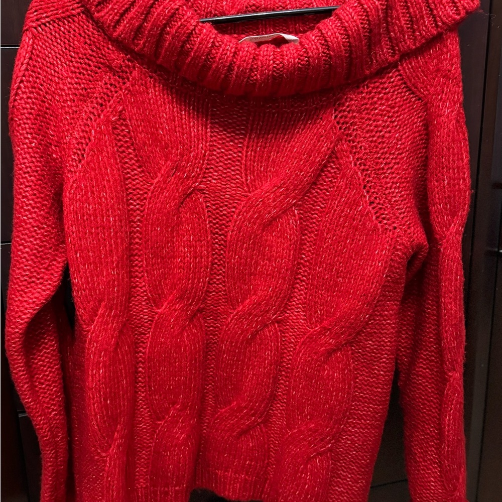 Red thick sweater